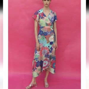 Vilagallo Myrna Dress size 48 or XL Wrap Dress Vibrant Multicolor Wrap Dress